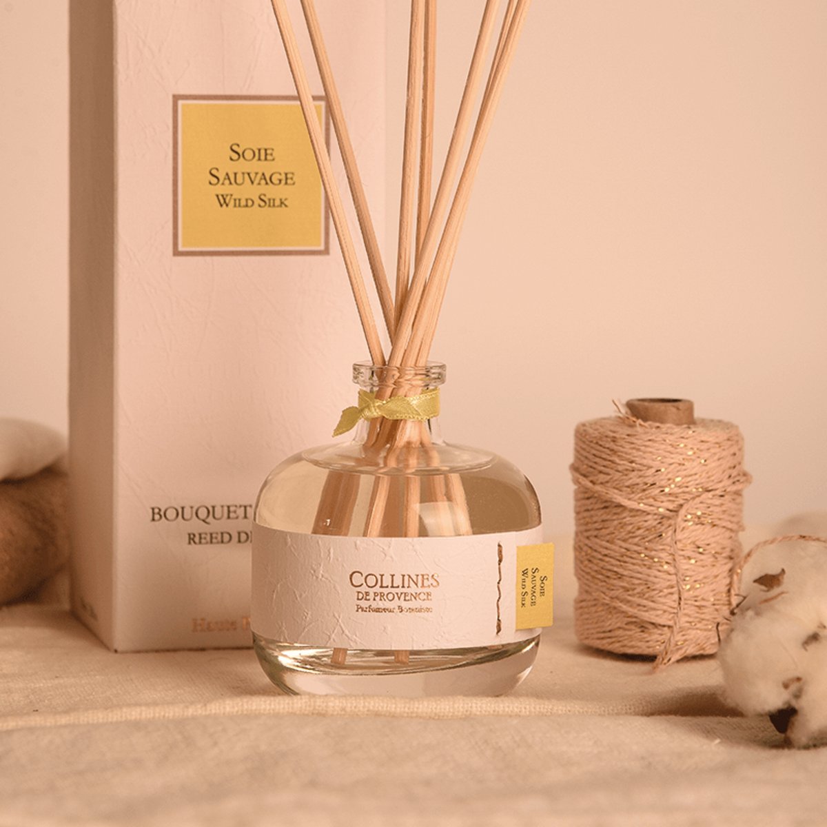 Diffuseur de parfum SOIE SAUVAGE blanc, COLLINES DE PROVENCE