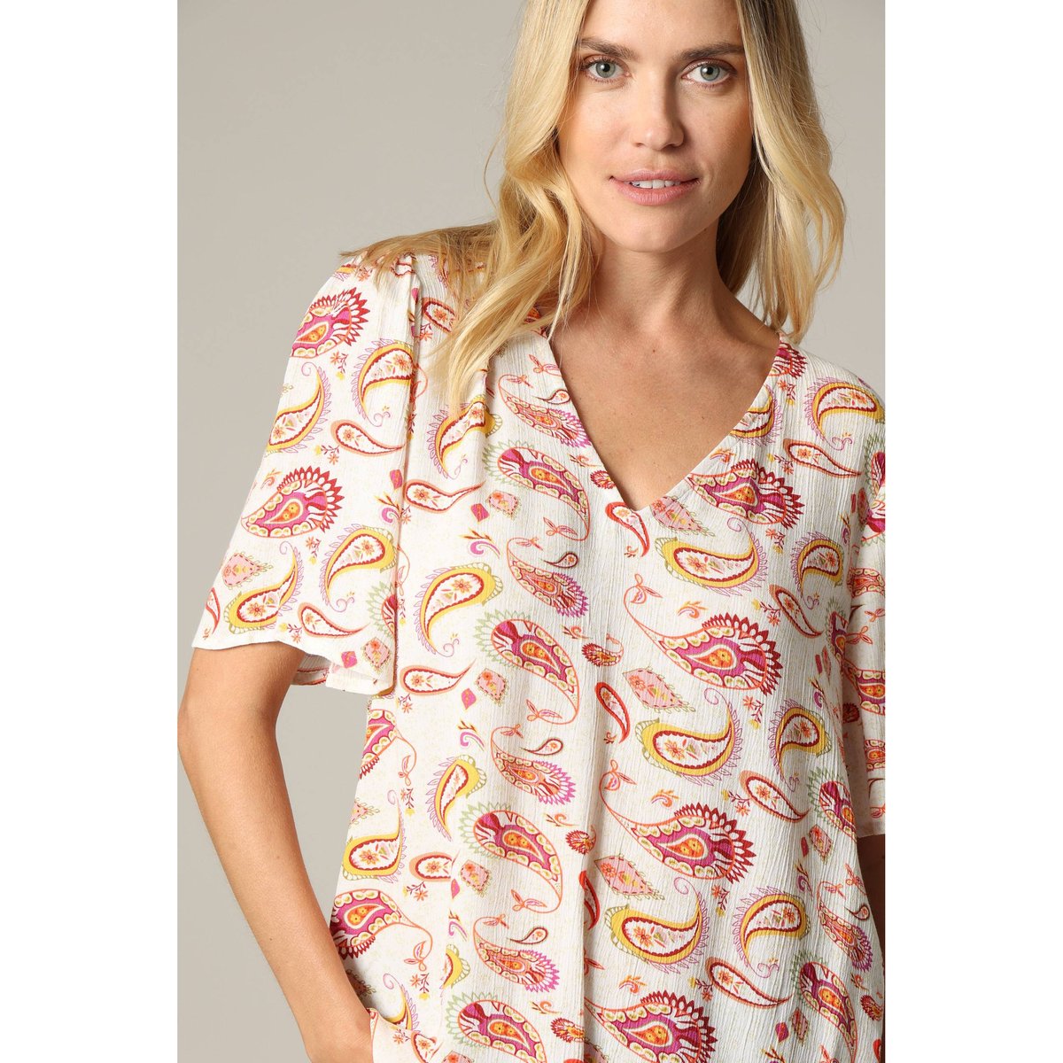 Blouse ample bohème en crêpe avec col v et manches papillon TALMI off white, DEELUXE