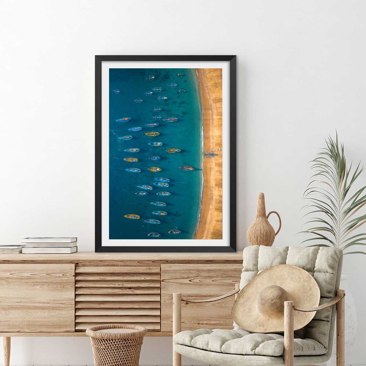 Poster bateaux de pêche affiche + cadre en bois - noir, HEXOA