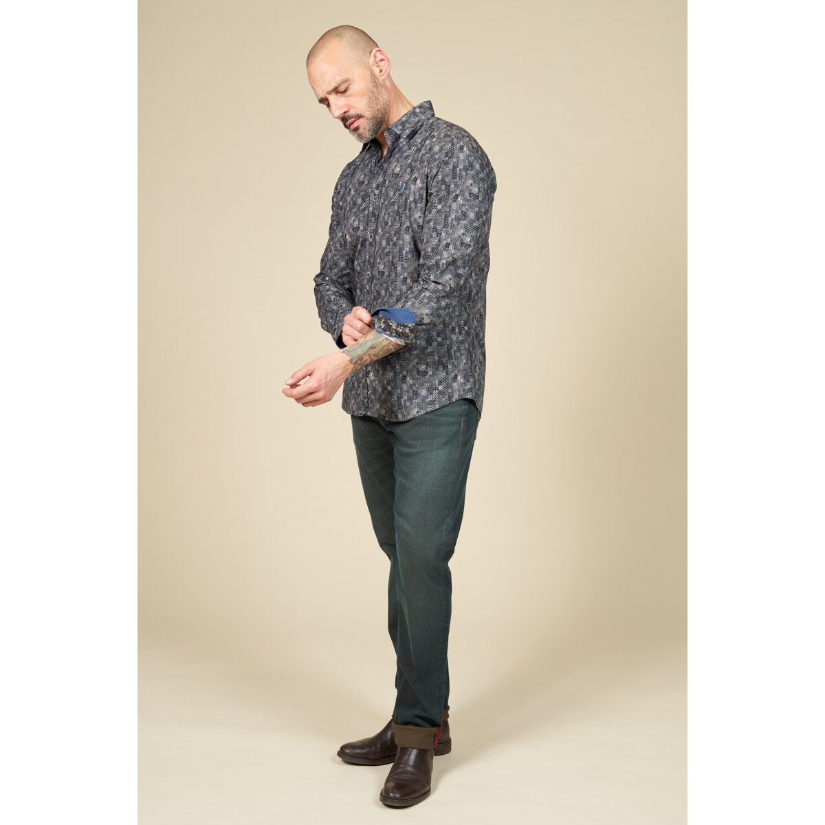 Chemise imprimée à motifs patchwork bleu marine, MCS