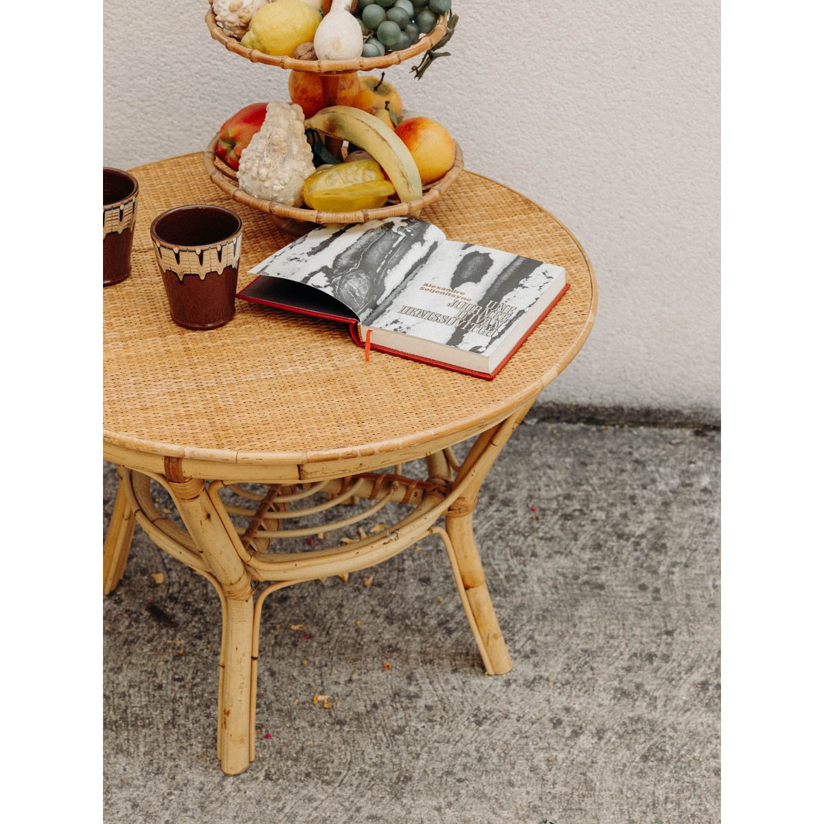 Table basse au plateau amovible Léonie N°1010 - Bon état bois clair, DEBONGOUT