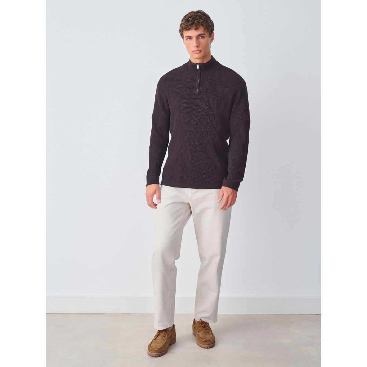 Pull regular torsadé à col zippé mi-épais marron chocolat, NEXT