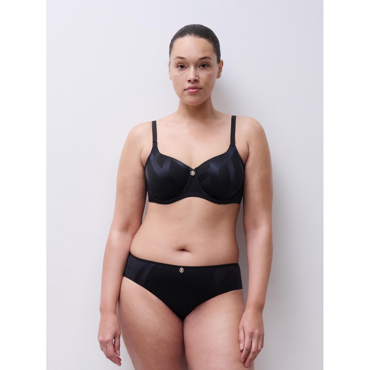 Soutien-gorge moulé emboîtant GLAZE noir, CHANTELLE