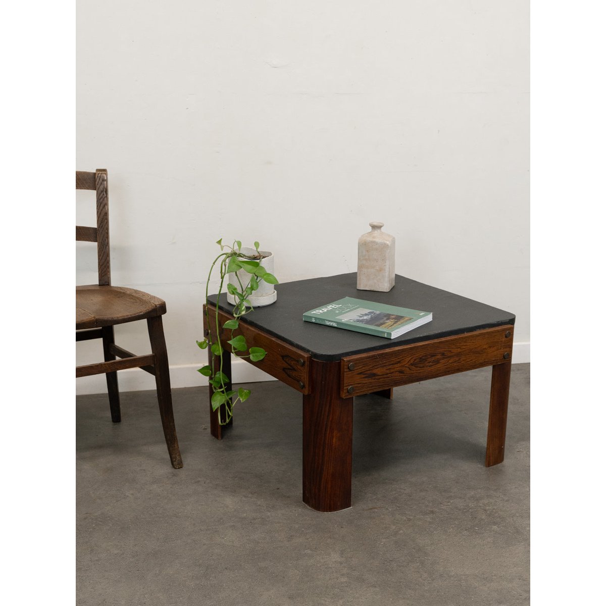 Table basse en bois et ardoise Marie-Pierre N°81 - Bon état gris, DEBONGOUT