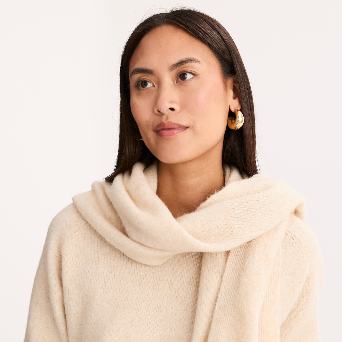 Maglione a collo rotondo in maglia fine, con sciarpa rimovibile beige chiaro chiné, ANNE WEYBURN