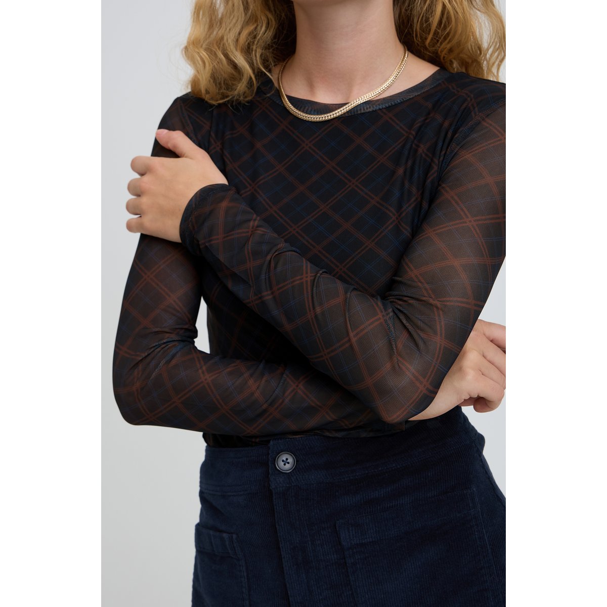 Á manches longues bleu dark sapphire check, B.YOUNG