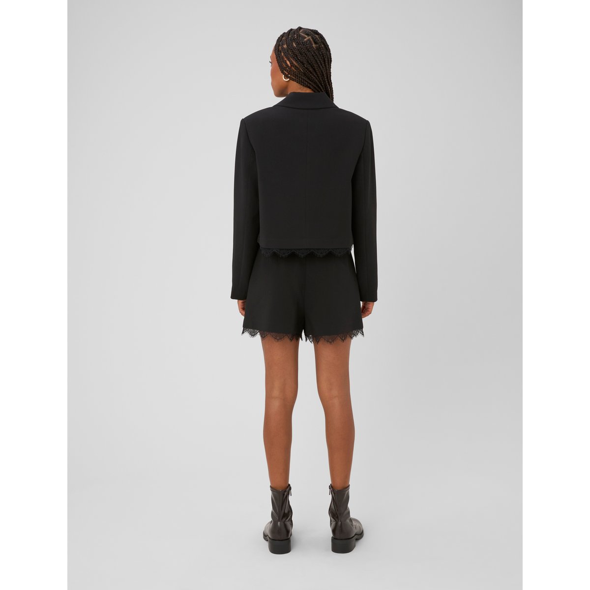 Veste tailleur courte dentelle noir, BZB