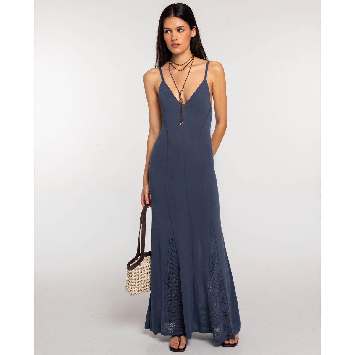 Robe longue en maille avec godets bleu, THE-ARE
