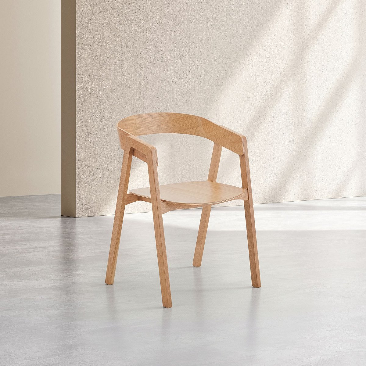 Lot de 2 chaises en chêne massif avec accoudoirs naturel clair, HABITAT