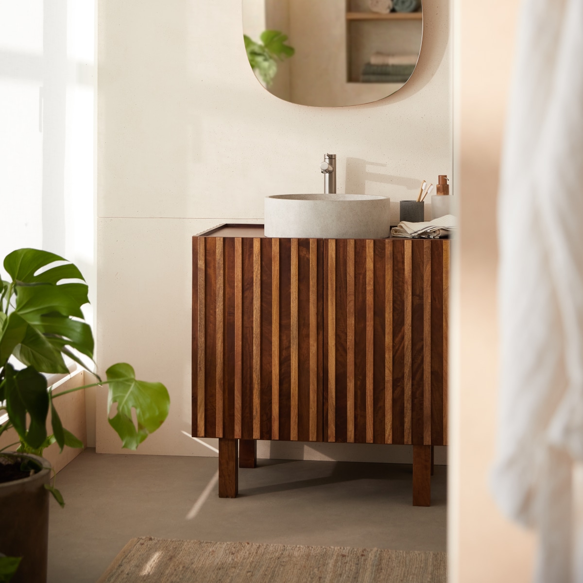 Meuble Salle De Bain en Manguier massif, MILO marron foncé, TIKAMOON