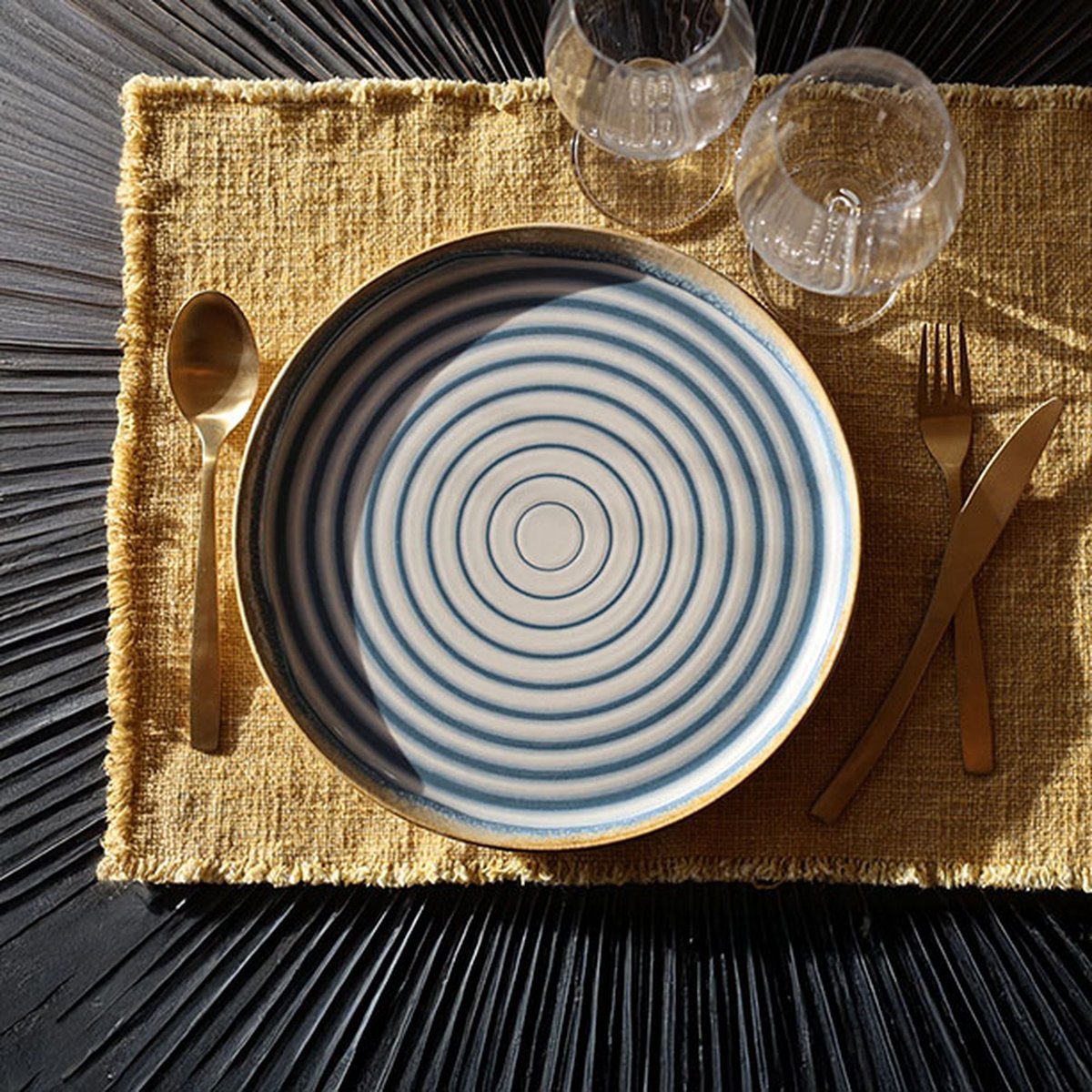 Lot de 6 assiettes à dessert 21cm en faïence, SPIRALE bleu, NOVASTYL