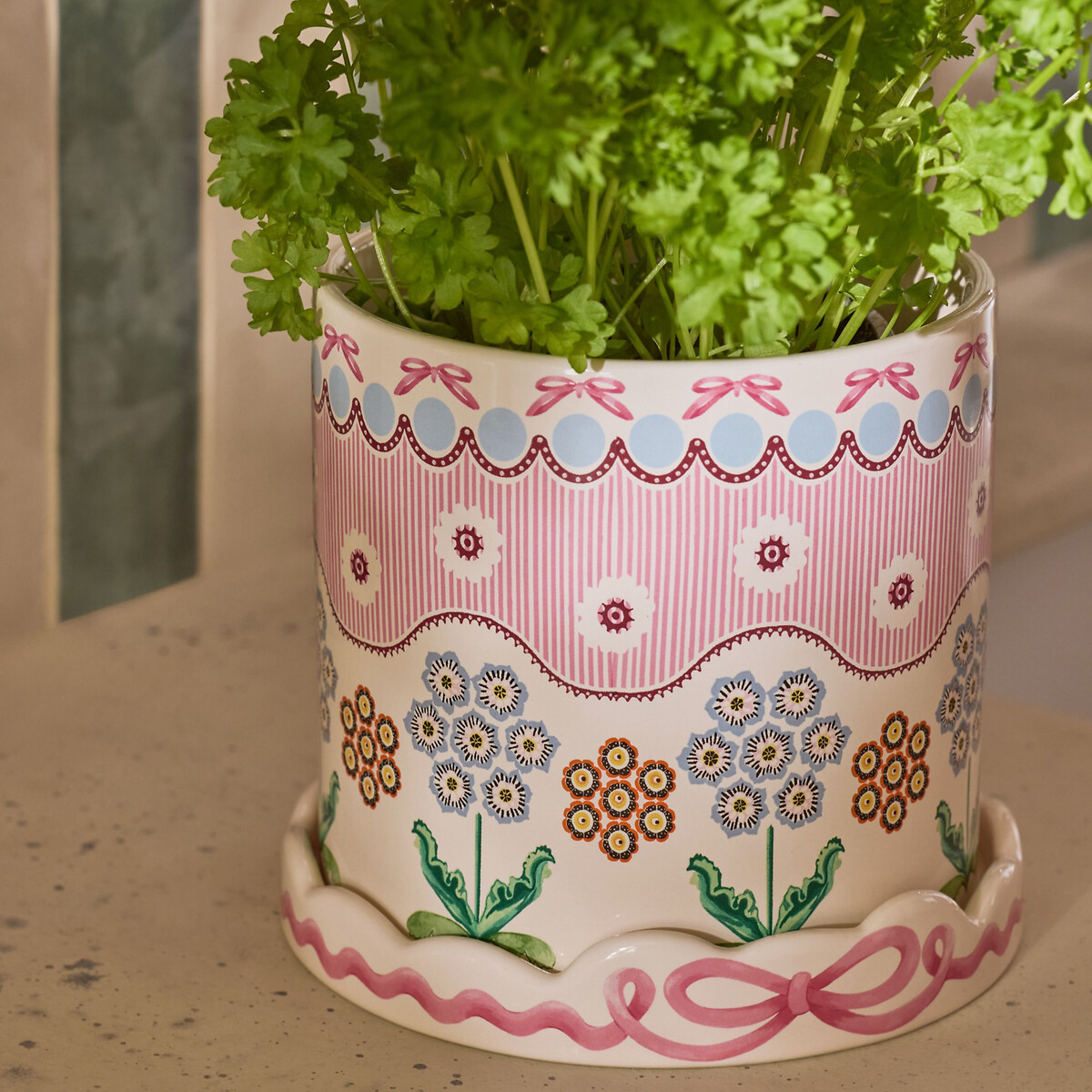 Spitalfields Silk Plantpot with Tray pink, CATH KIDSTON