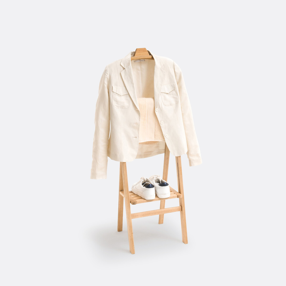 Rinkita Acacia Folding Valet acacia, SO'HOME
