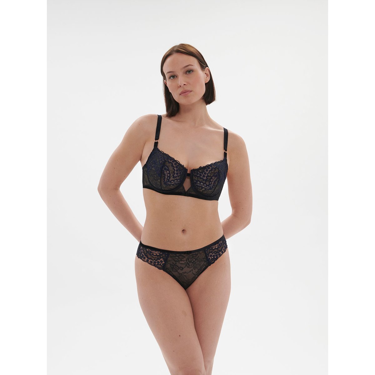 Soutien-gorge corbeille, SCÉNARIO noir, SIMONE PERELE