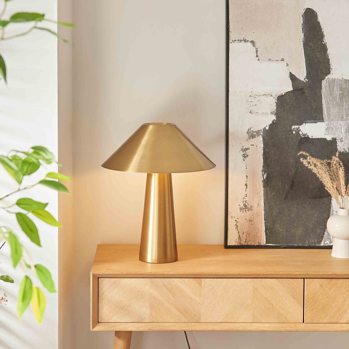 Issac Metal Table Lamp aged brass, ÉDITÉ