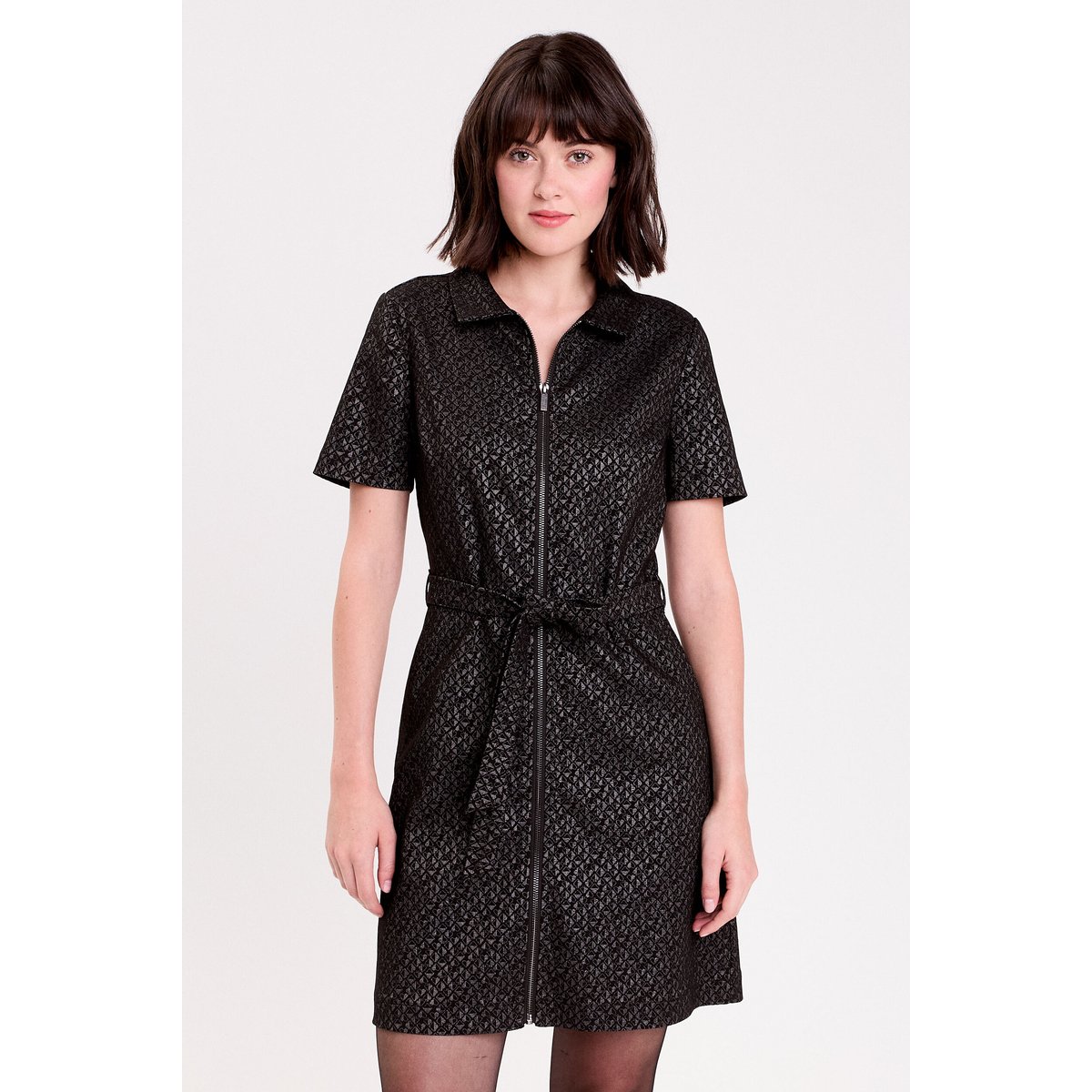 Robe droite courte col chemise noir, CACHE CACHE