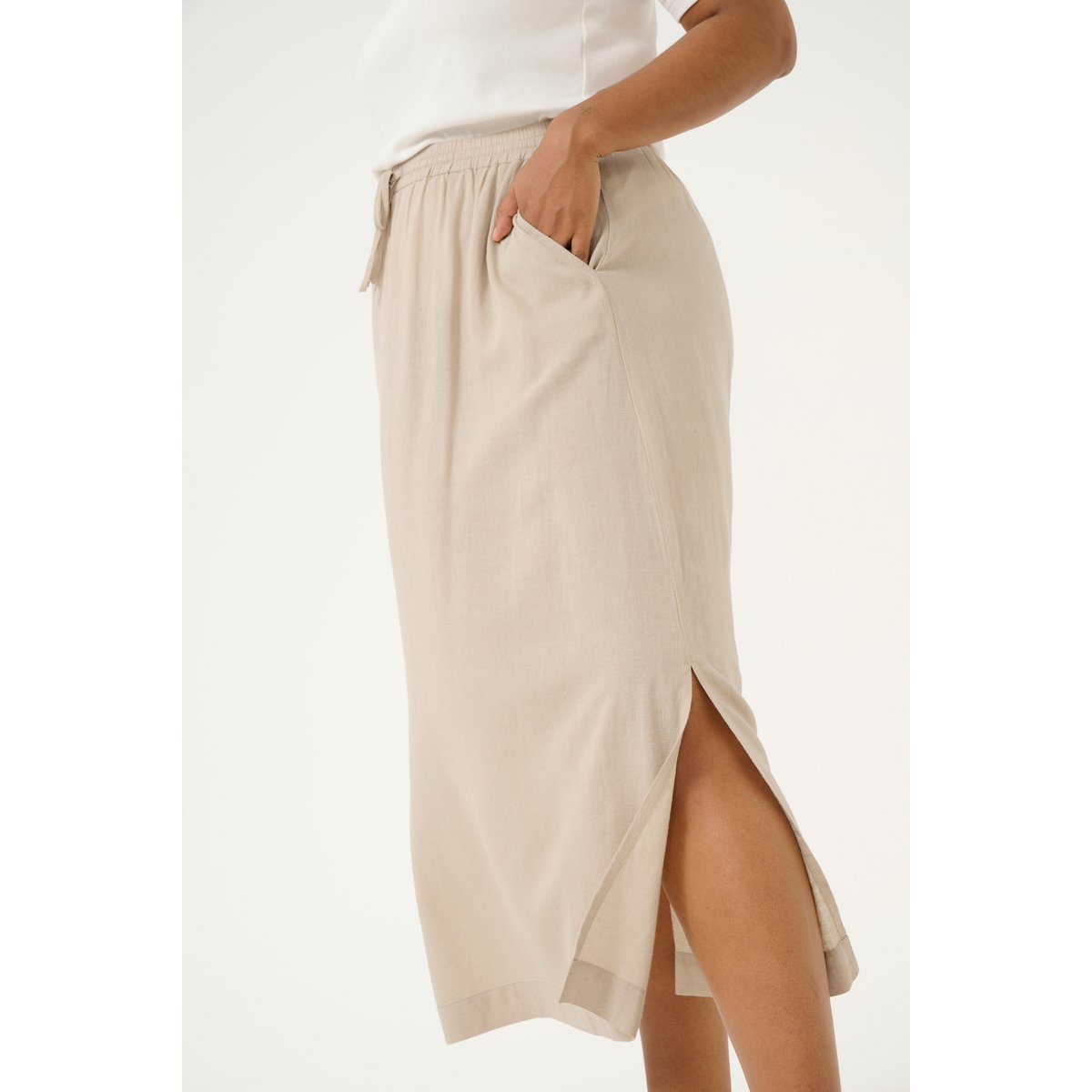 Skirt beige feather gray, KAFFE CURVE