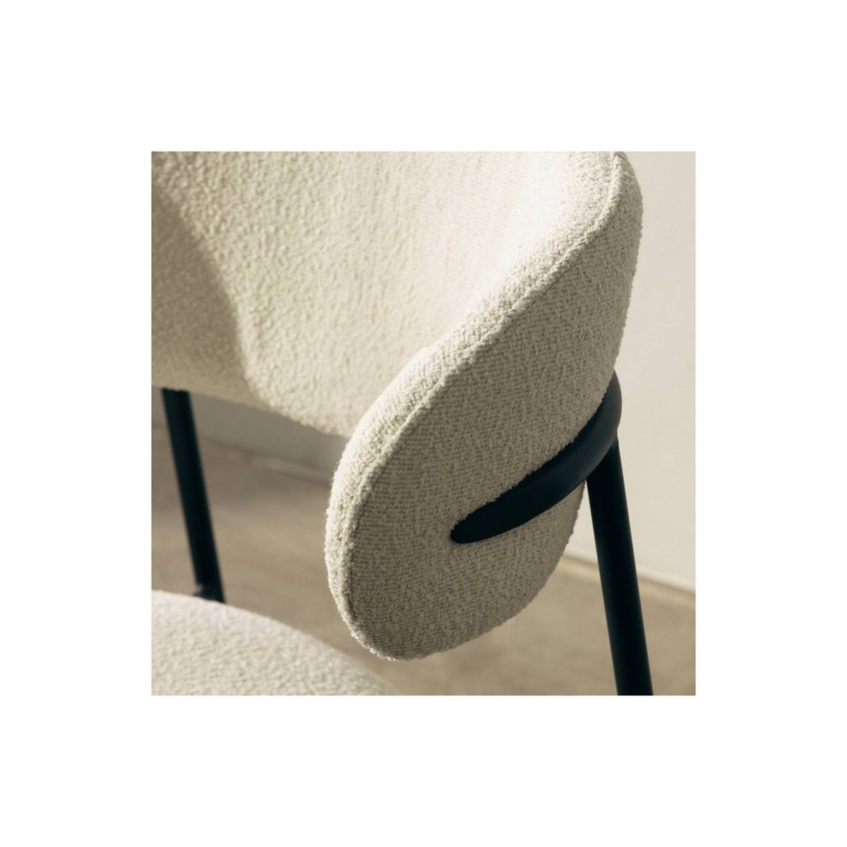Tabouret de bar bouclette collection LORO crème et noir, RECOLLECTION