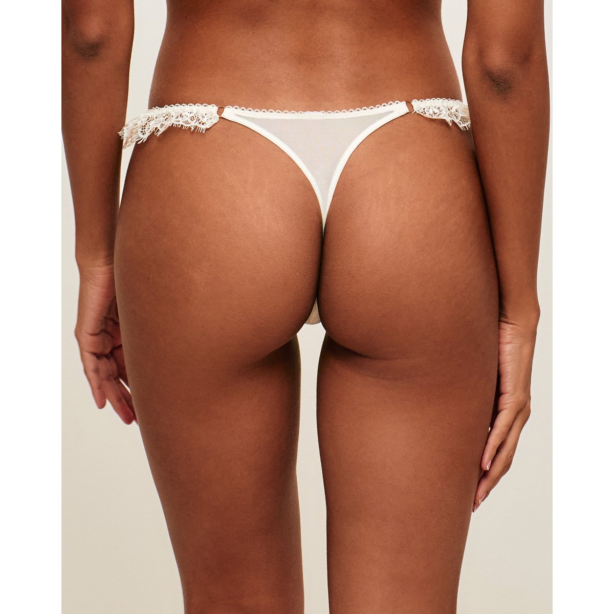 String en mesh et dentelle florale TYLAIZ ecru, UNDIZ