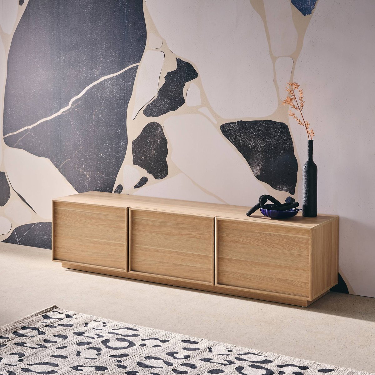 Meuble TV décor bois 3 portes 140cm KUBA noyer, SWEEEK
