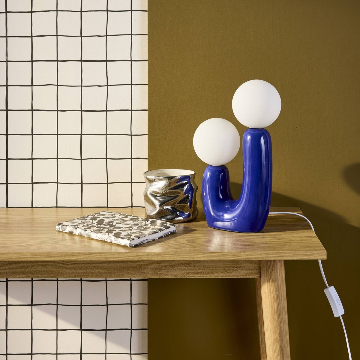 Lampe de table organique céramique et verre H 31cm DEVA bleu, SWEEEK