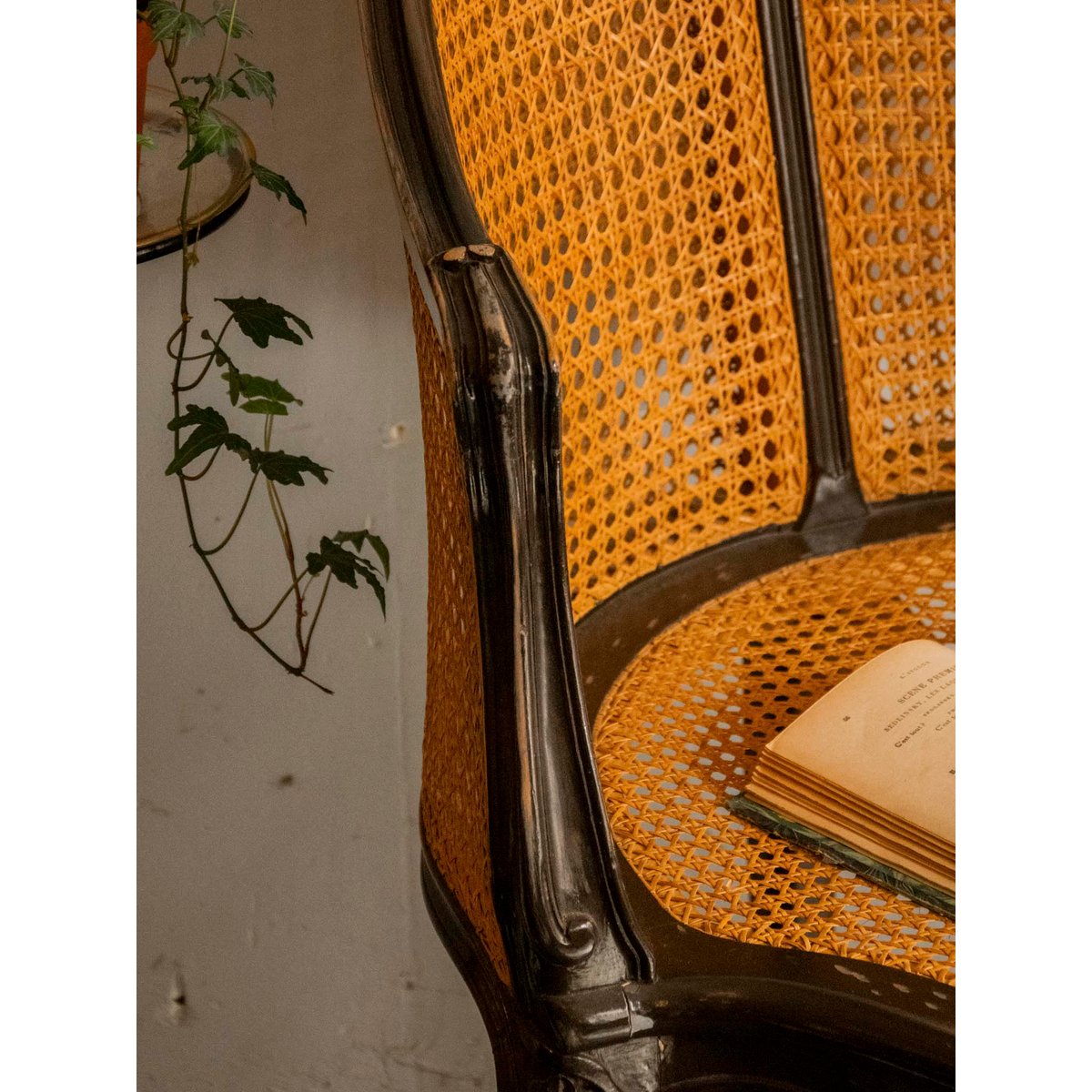 Fauteuil ancien en cannage Ernest N°1583 - Bon état bois clair, DEBONGOUT