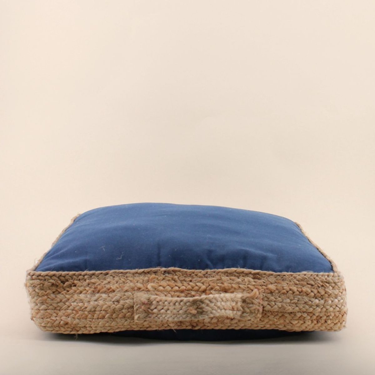 Coussin de sol en tissu et jute 50x50cm bleu, ORNAMI