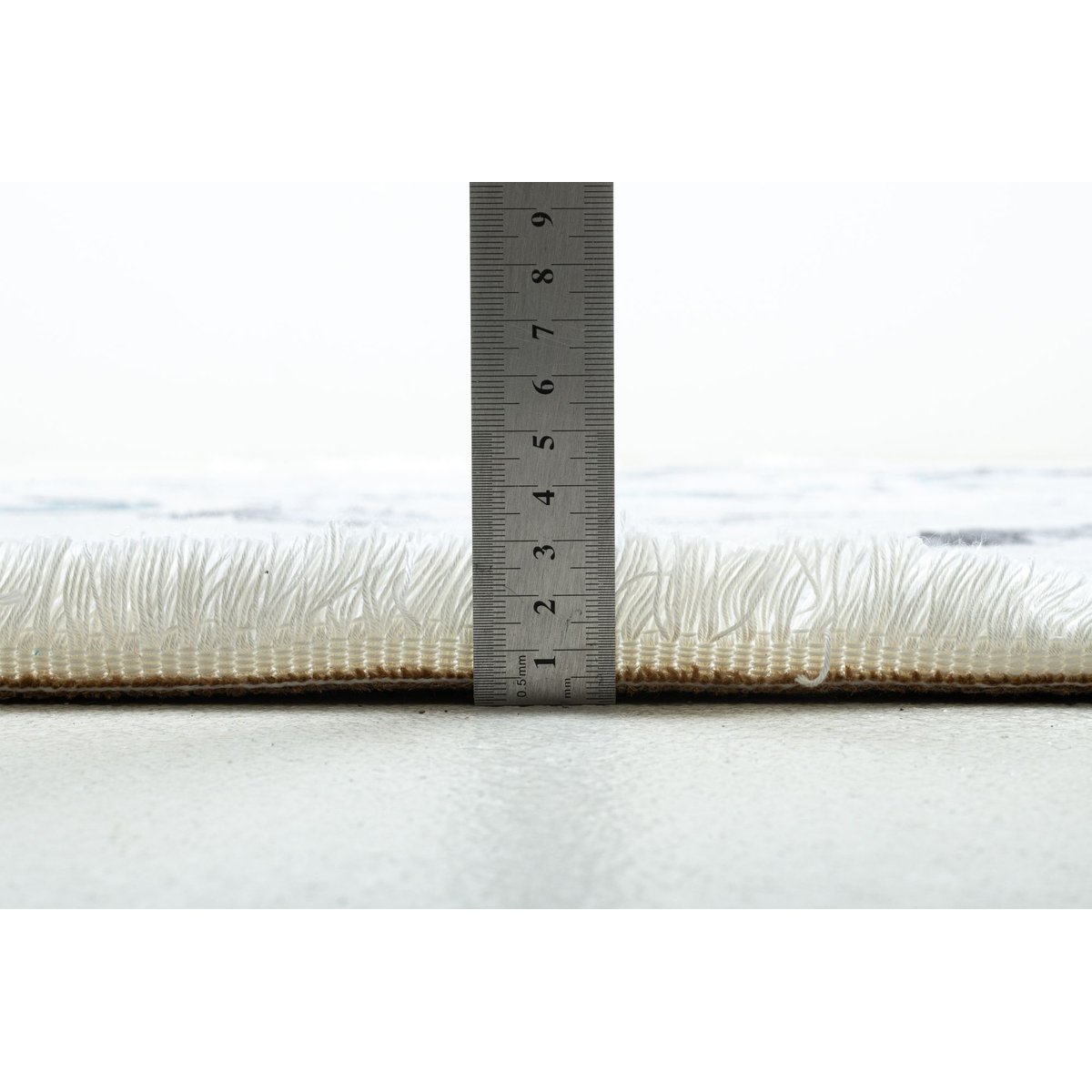 Tapis tissé à la machine en polyester natural multi, THEKO