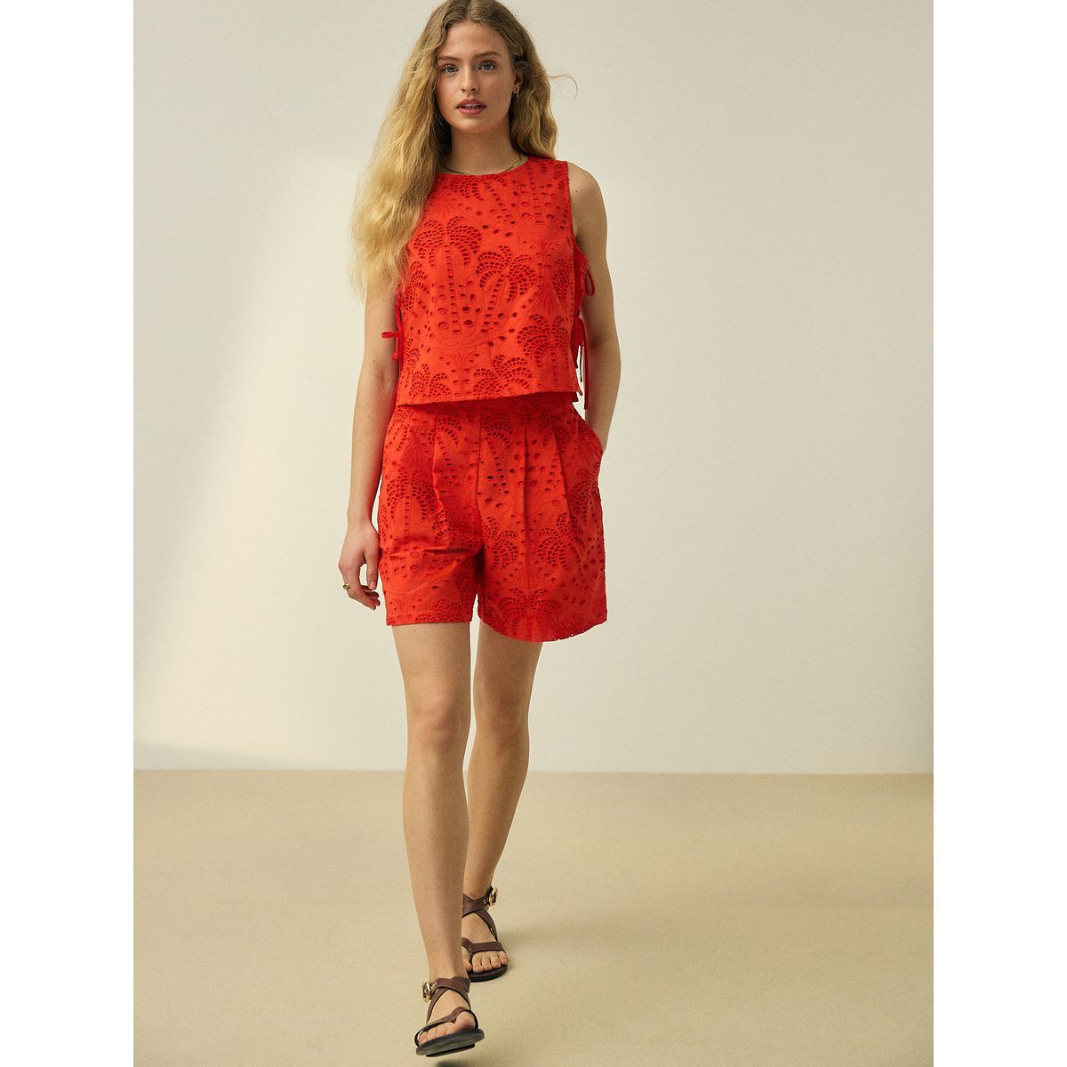 Short en coton avec broderie n. premium rouge, NEXT