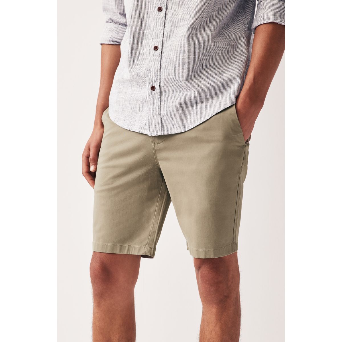 Short avec poches décontracté grège, NEXT