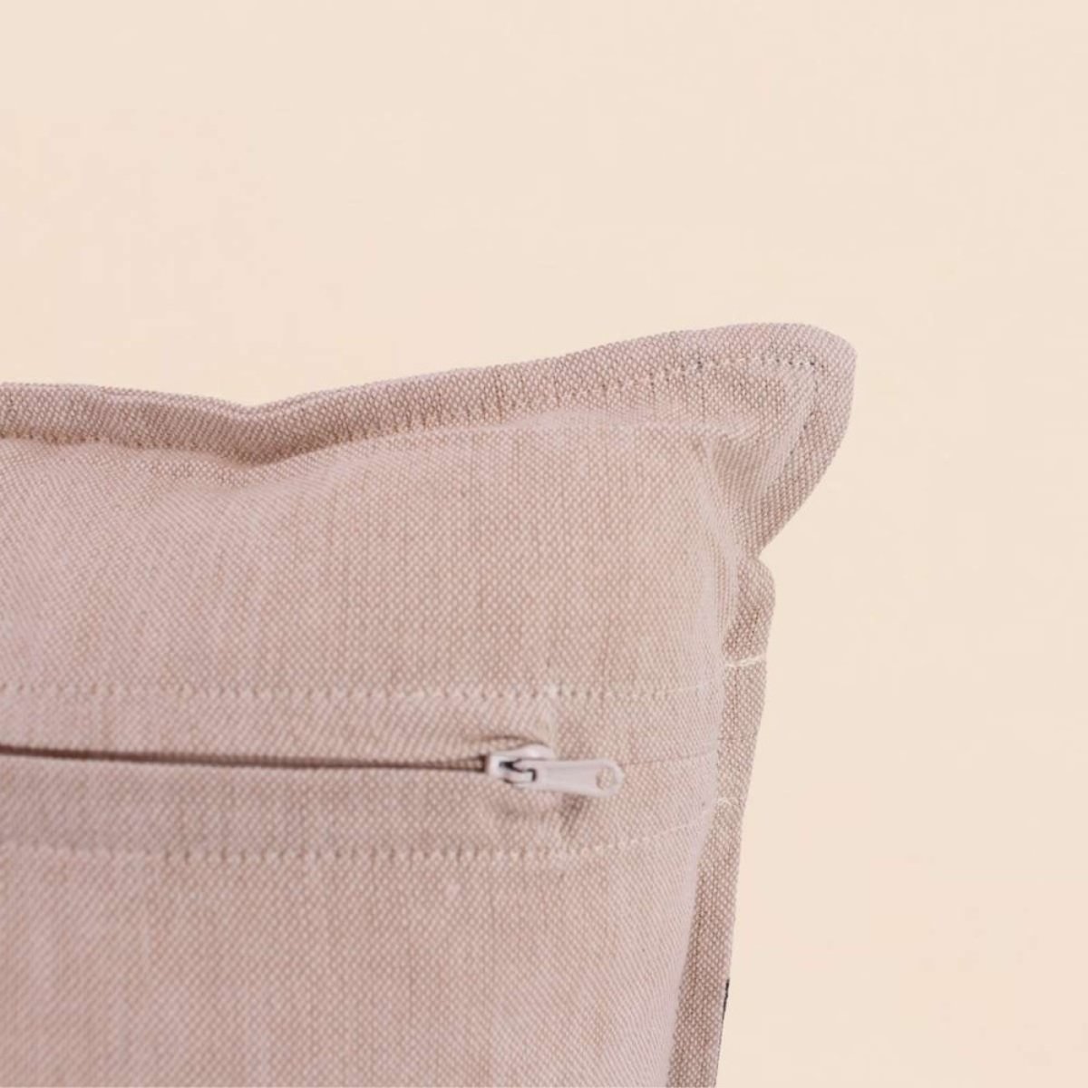 Coussin imprimé feuillage 40x40cm beige, ORNAMI