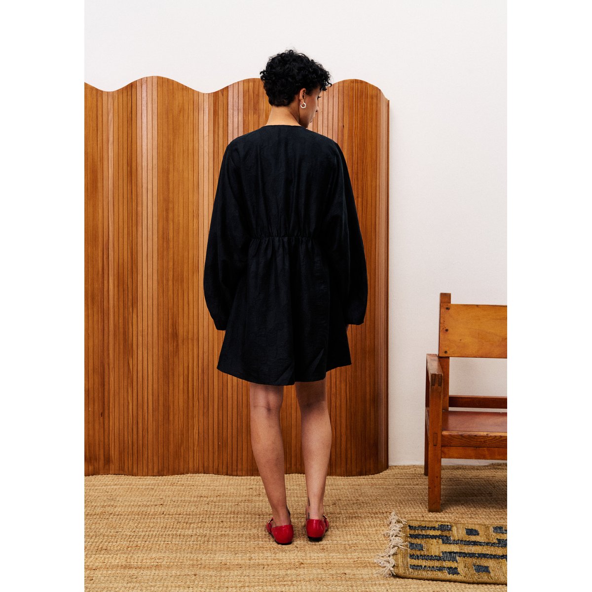 Robe OEILLET noir, FRNCH