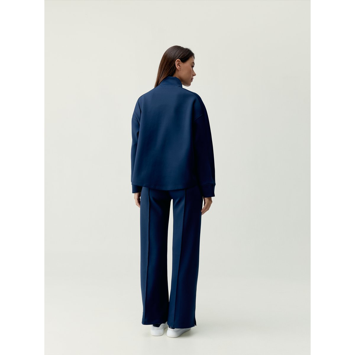 Pantalon de sport femme Thashi Jambe large avec poches bleu marin, BORN