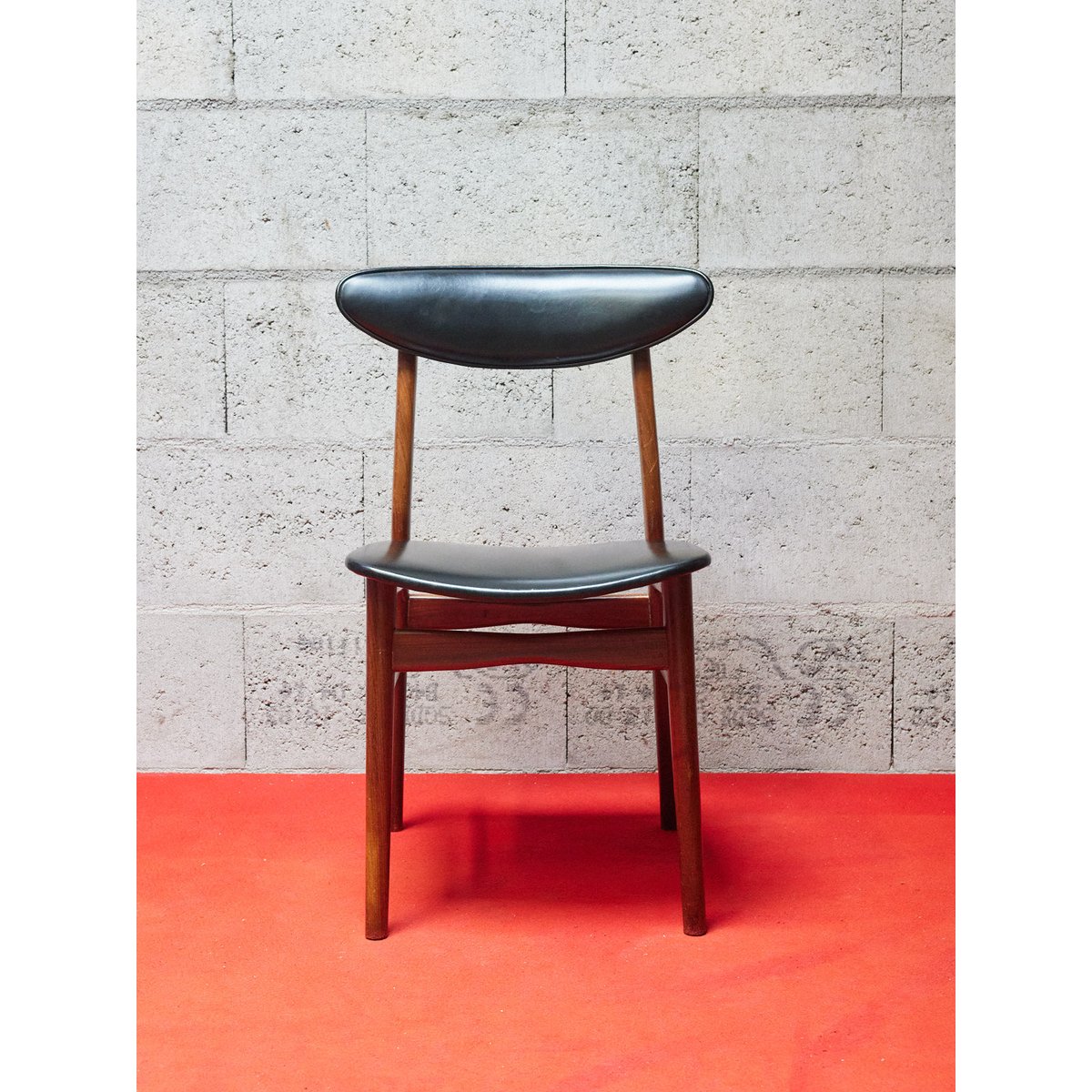 Lot de 4 chaises scandinaves Alma N°1624 - Bon état noir, DEBONGOUT
