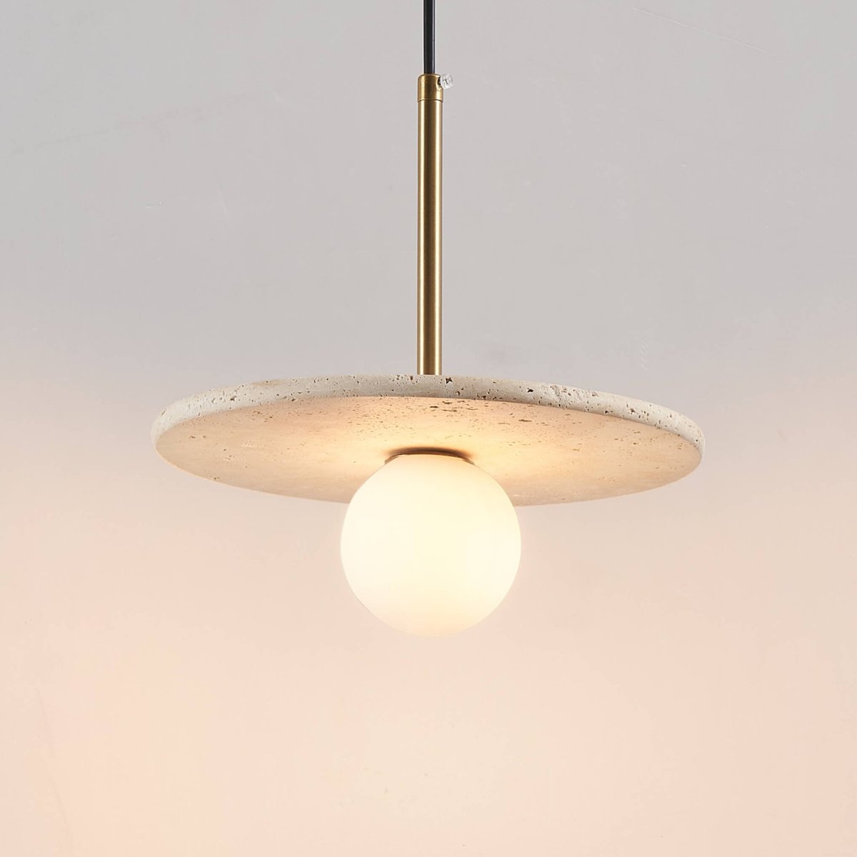 Suspension travertin et globe opale - SILVIA beige et blanc, KOSILUM