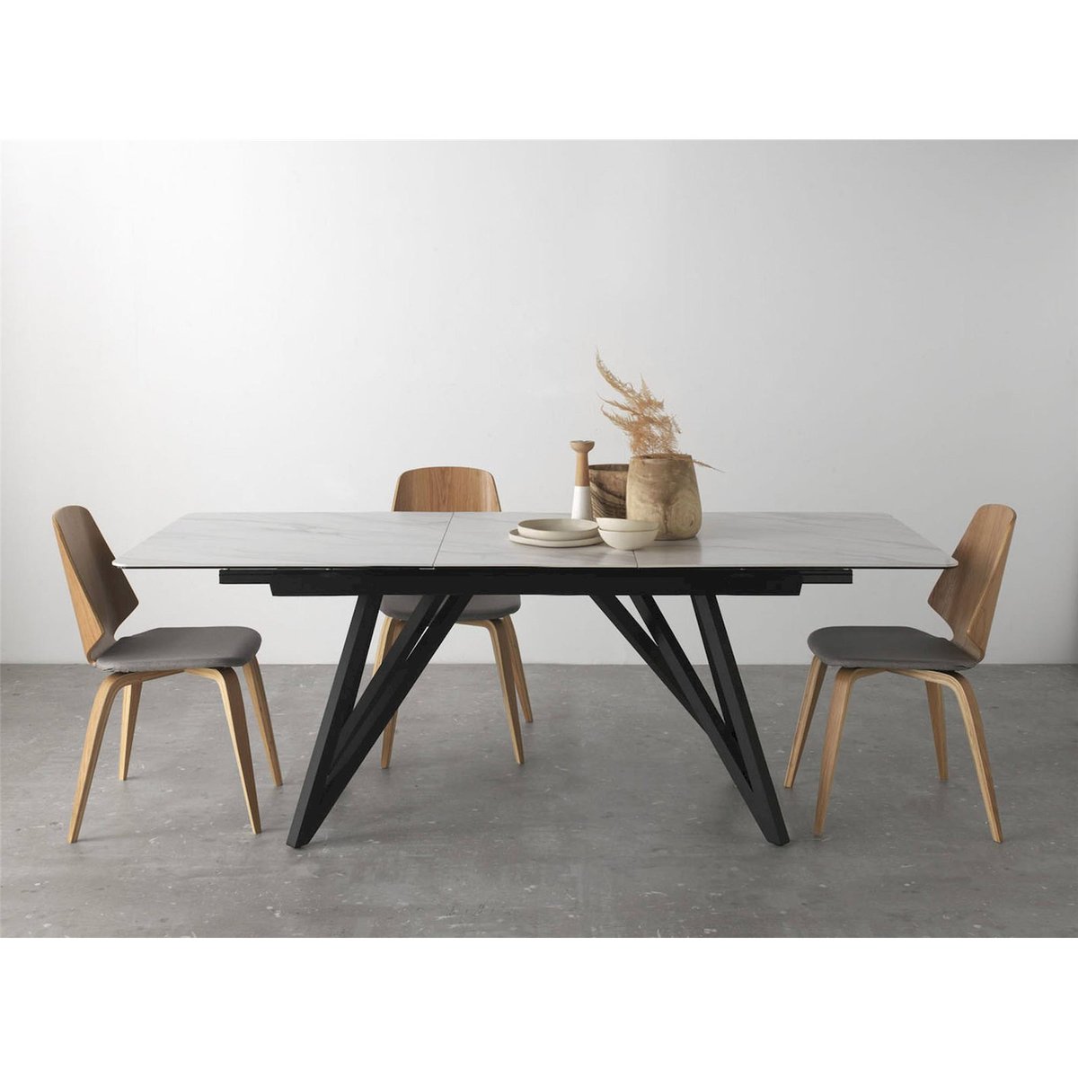 Chaise en chêne assise rembourrée lot de 4 chêne naturel et tissu gris clair, RECOLLECTION