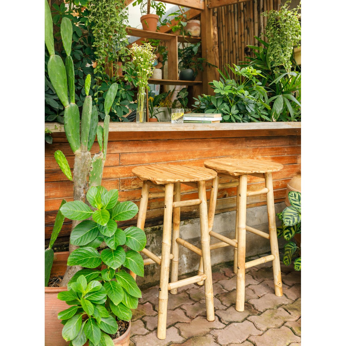 Lot de 2 tabourets de bar en bambou, SAMARINA bois naturel, NORDLYS