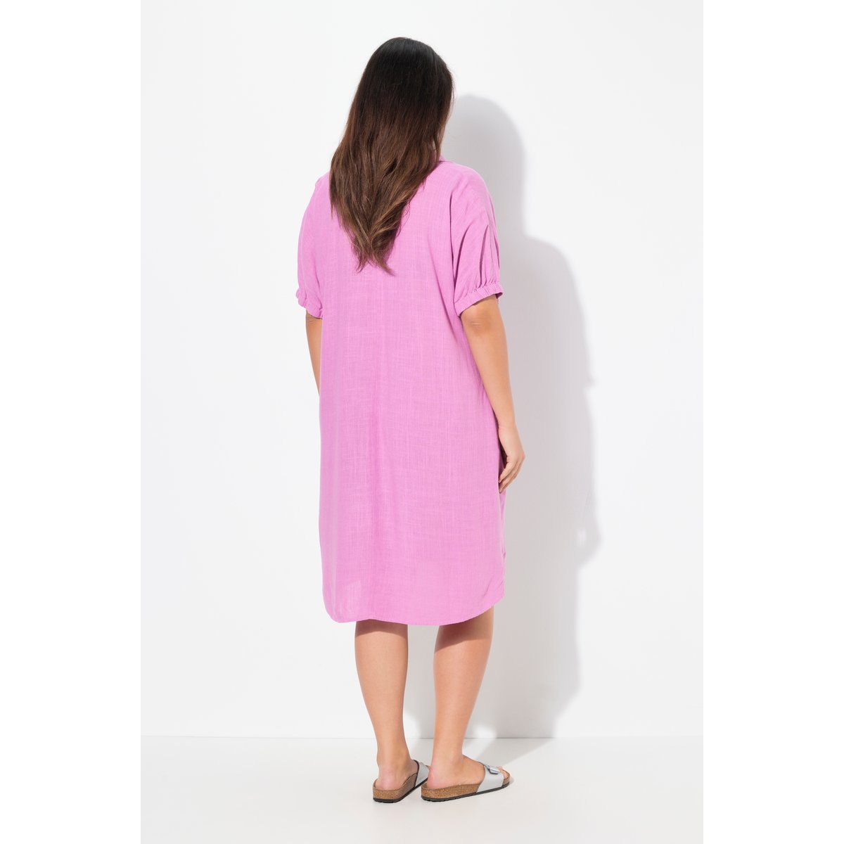 Robe oversize en lin mélangé. Col chemise rose frais, ULLA POPKEN