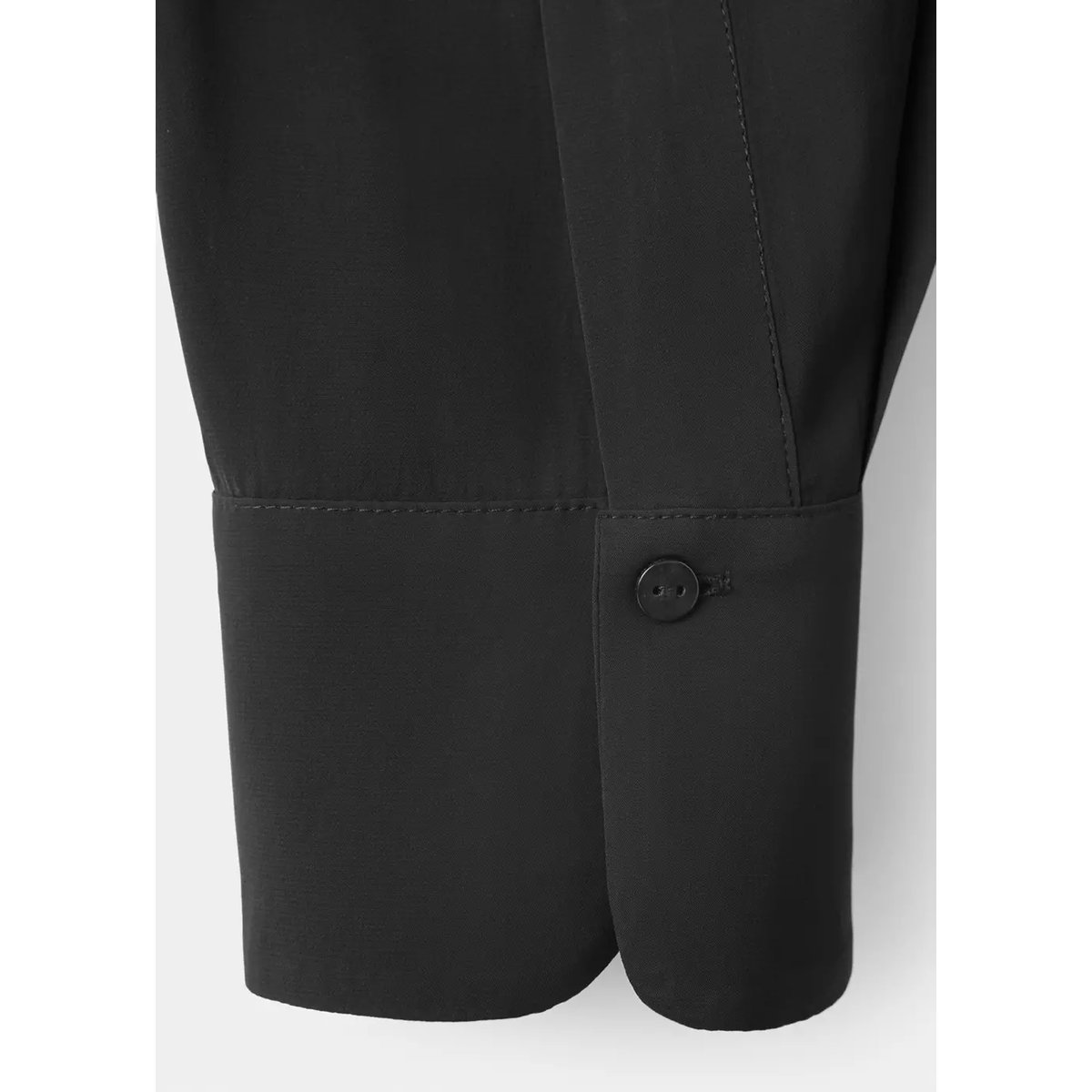 Blouse droite avec brandebourgs décoratifs noir, MANGO