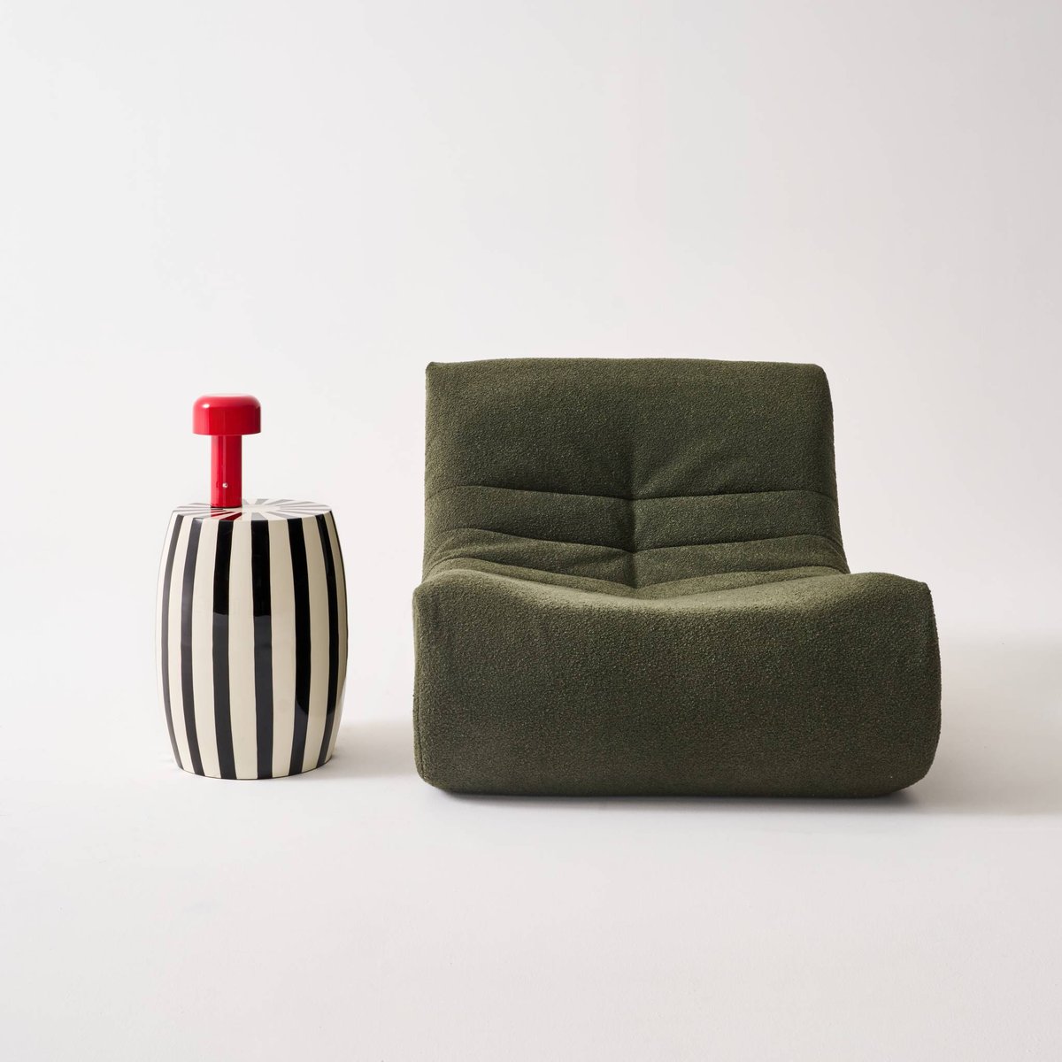 Table d'appoint, bout de canapé, table de chevet acier émaillé, rayures bicolores Ø35 x H 46cm MIZZY noir, SWEEEK