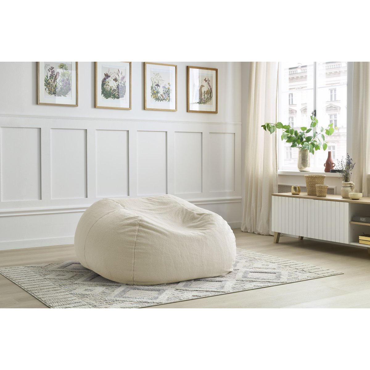 Pouf tissu imitation fourrure, VOLTAIRE blanc, BOBOCHIC