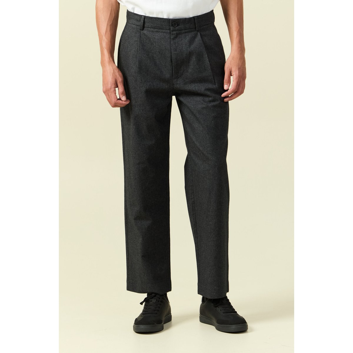 Pantalon chino large longueur 32 gris foncé, BONOBO