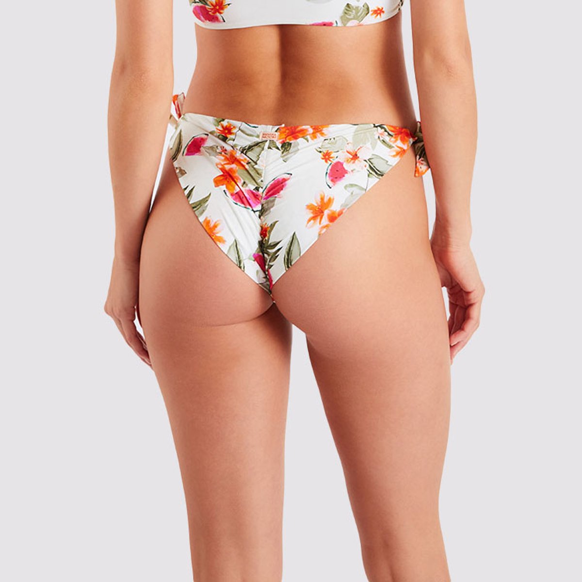 Bas de maillot culotte nouée Pinia - PALMROSE beige, BANANA MOON