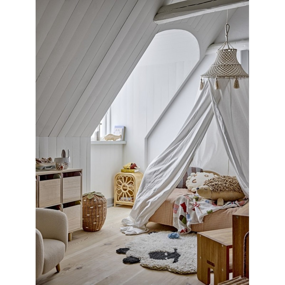 Table de chevet meuble rotin ANUKE bois clair, BLOOMINGVILLE