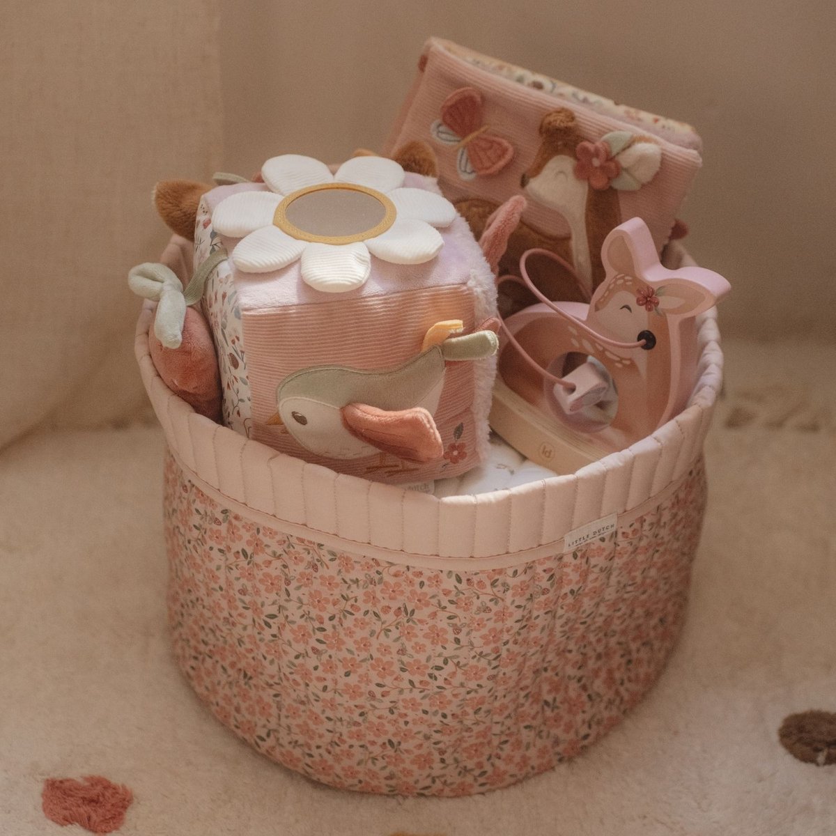 Cube d'activités rose, vert, multicolore, marron, LITTLE DUTCH