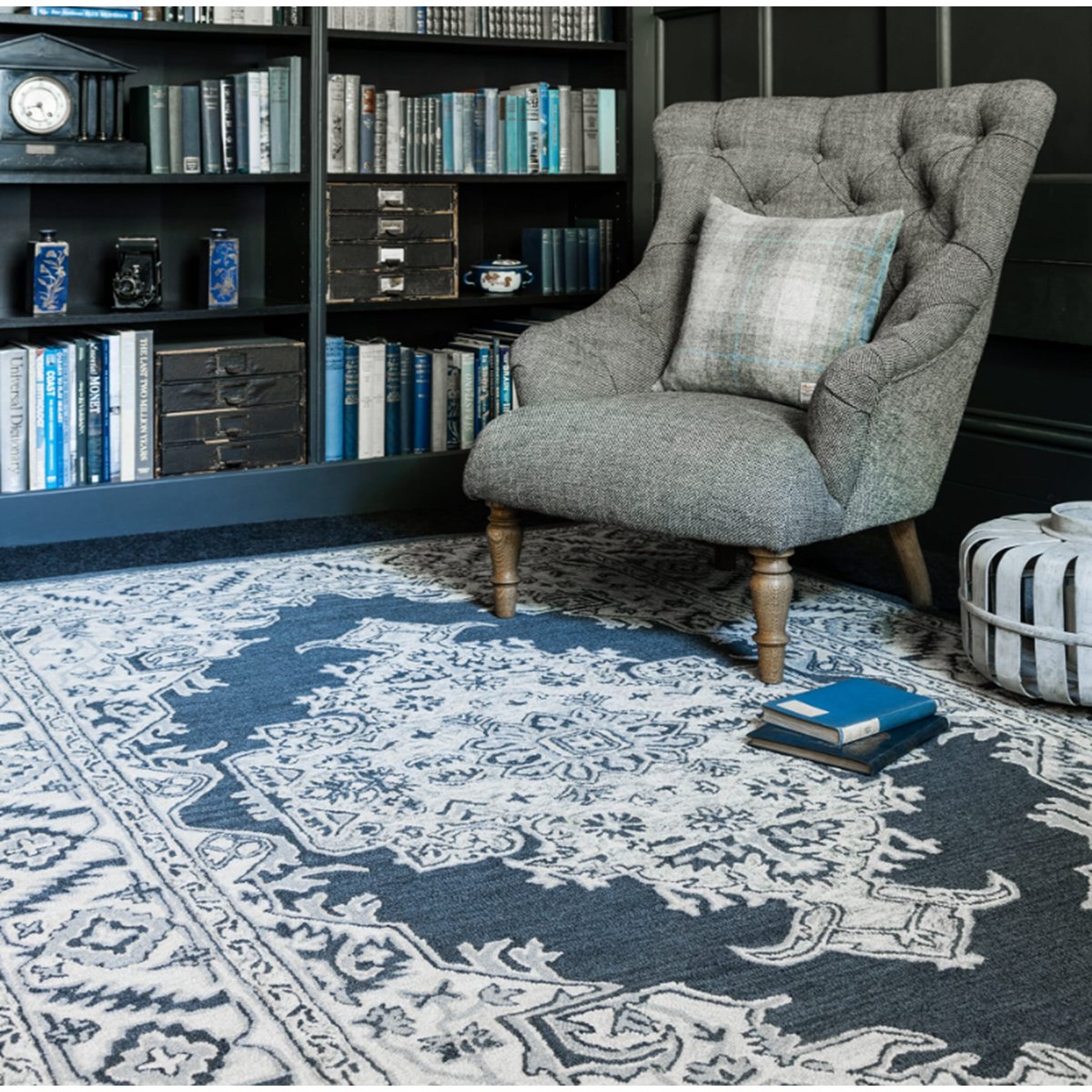 Tapis classique laine à motifs BONDI noir, NOVATREND
