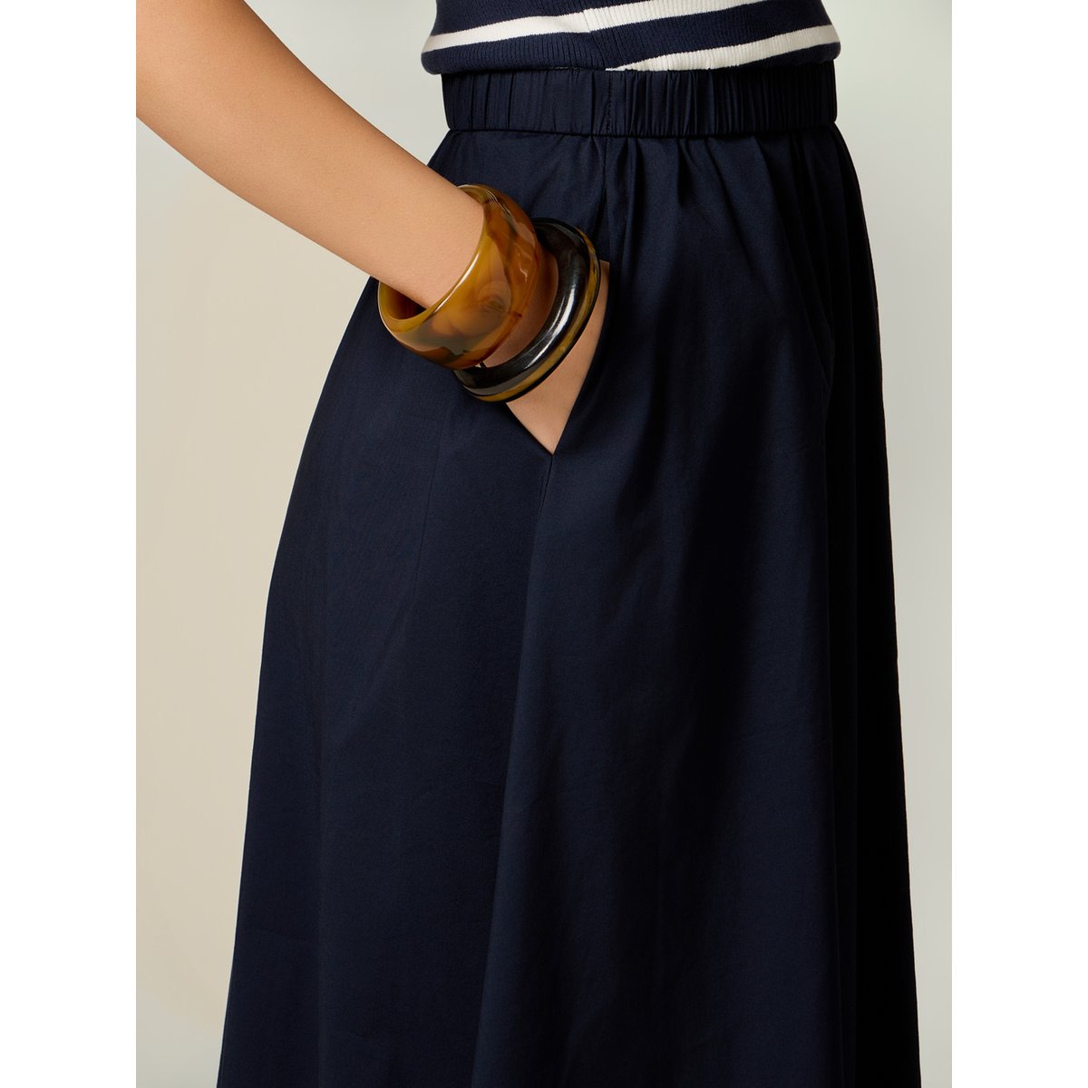 Robe bimatière avec haut à rayures bleu, OLTRE