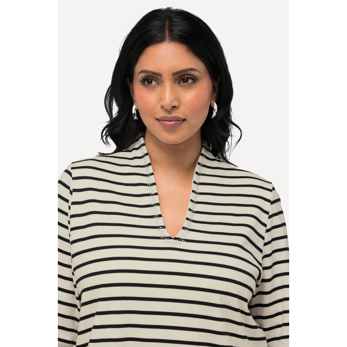 T-shirt à rayures en coton Pima. Col calice blanc cassé, ULLA POPKEN