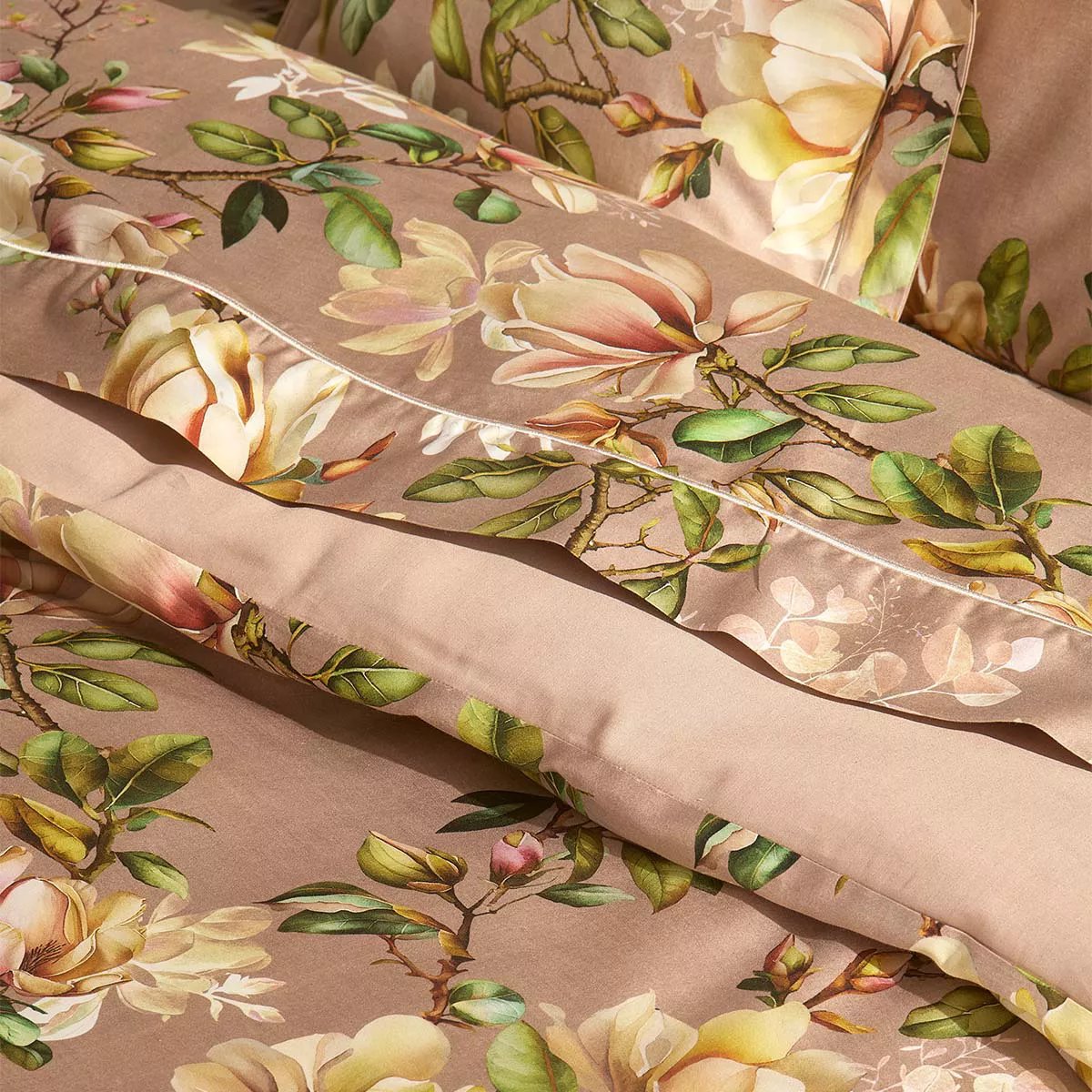 Drap plat satin de coton MAGNOLIAS rose fume, GARNIER THIEBAUT