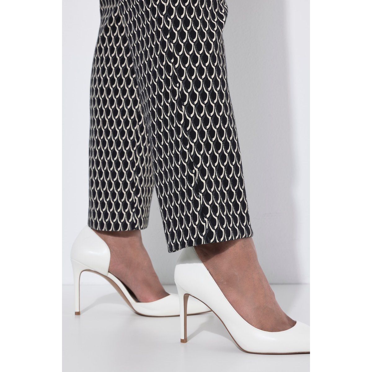 Pantalon Jacquard motif graphique noir, ULLA POPKEN